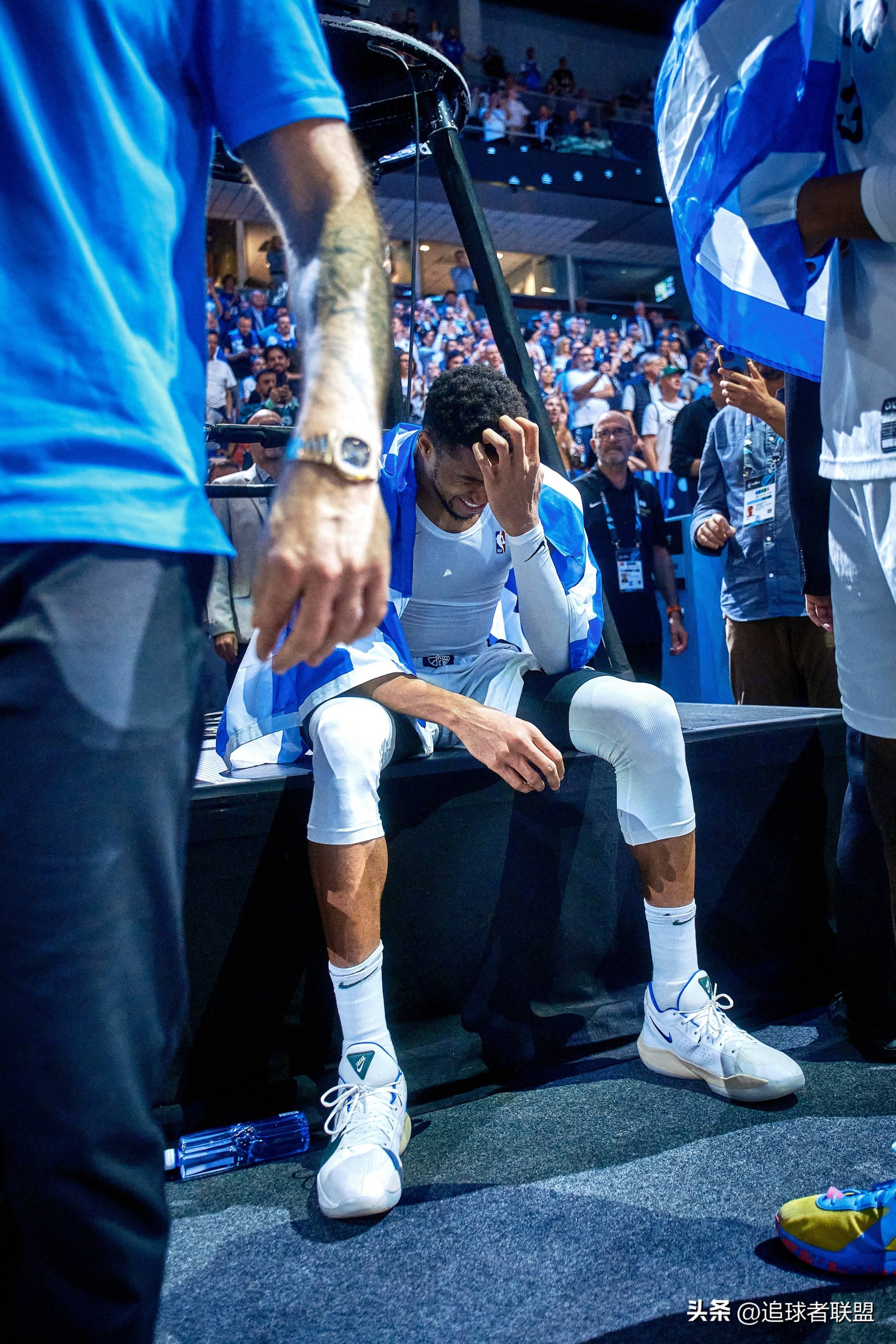 字母哥连续十五场比赛得分超过势不可挡,雄鹿挑战极限!的简单介绍 字母哥连续十五场比赛得分超过势不可挡,雄鹿挑战极限!的简单介绍