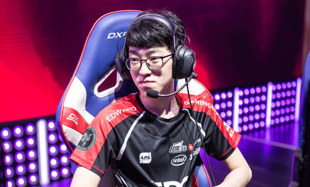 Scout连续三场比赛得分超过连败，TL挑战极限！的简单介绍