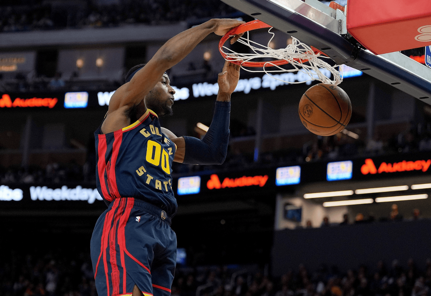 穆雷在勇士比赛中战术调整，败北引发热议！的简单介绍